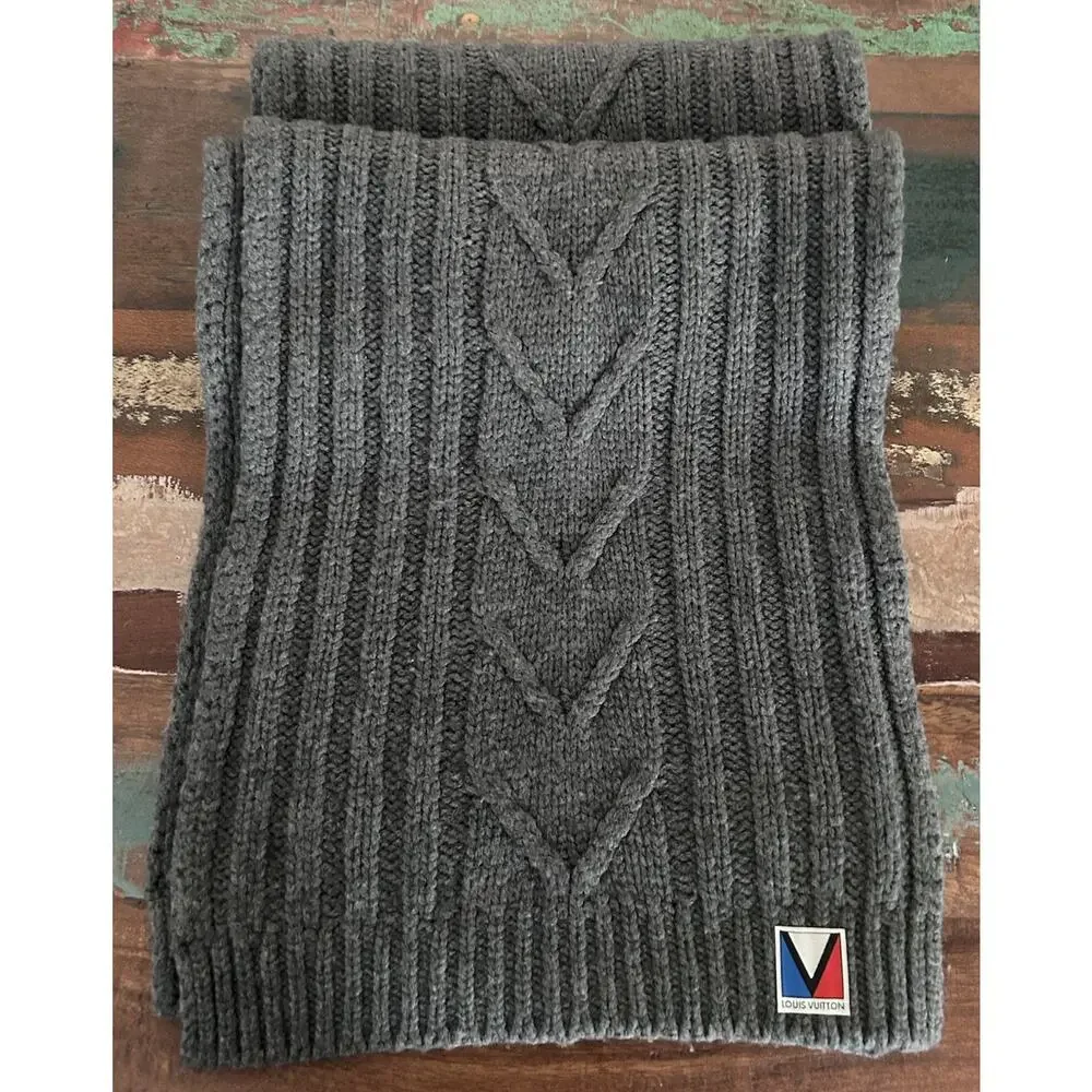 Louis Vuitton product authentic